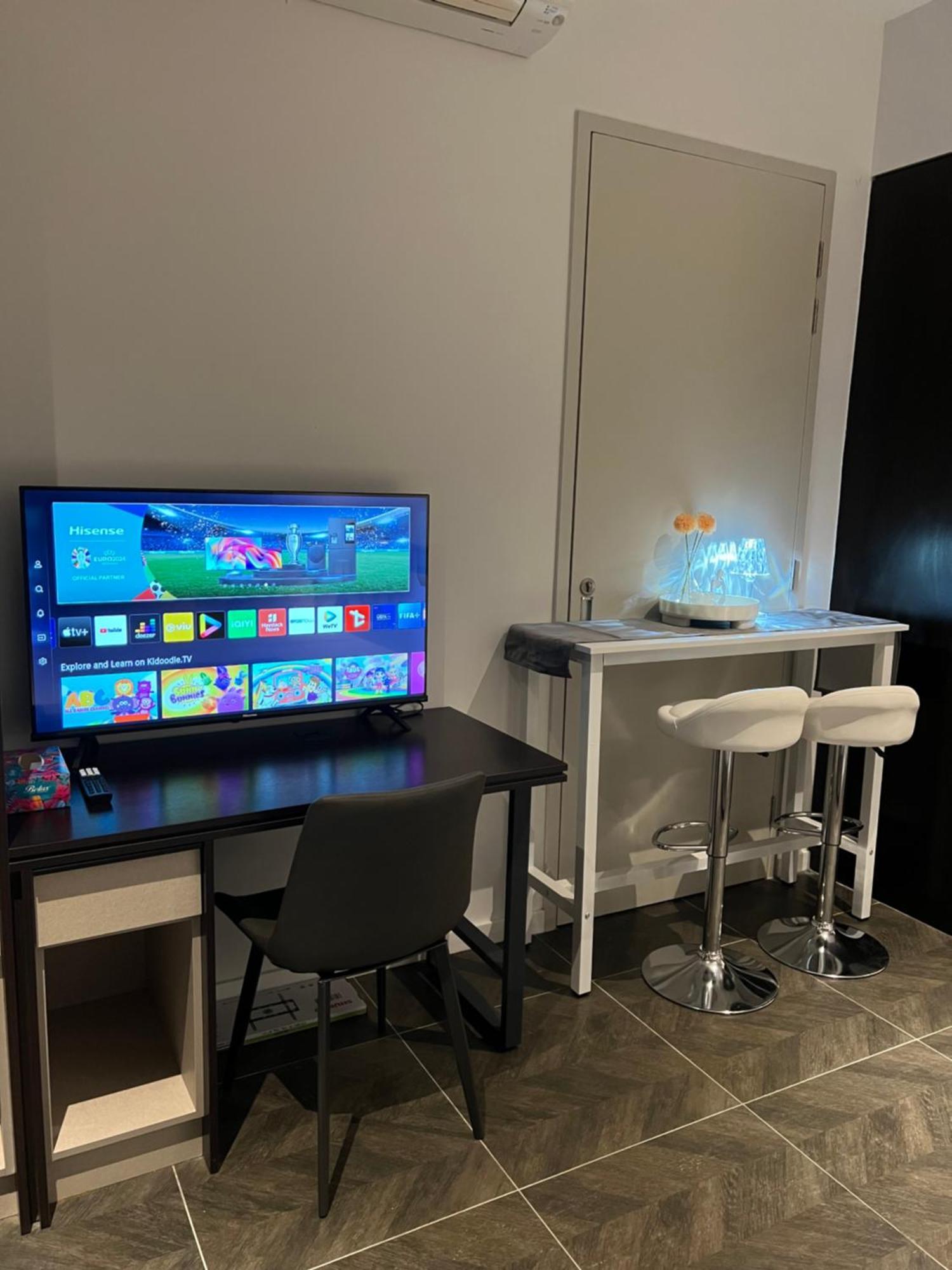 Scarletz Suites Kuala Lumpur By City Center Zewnętrze zdjęcie
